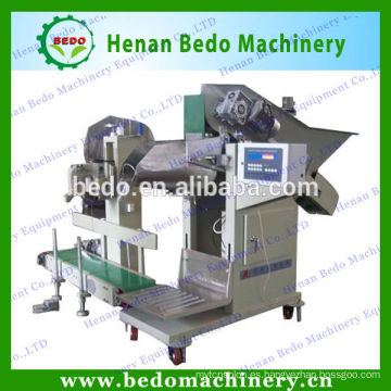 2015 la mejor venta de calidad perfecta barbacoa máquina de envasado de carbón / forma cúbica máquina de envasado de carbón 008613253417552